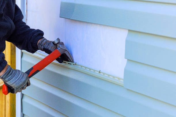 Reliable Emergency Siding Repair contractor in Wedgefield, FL by Superior Siding Solutions